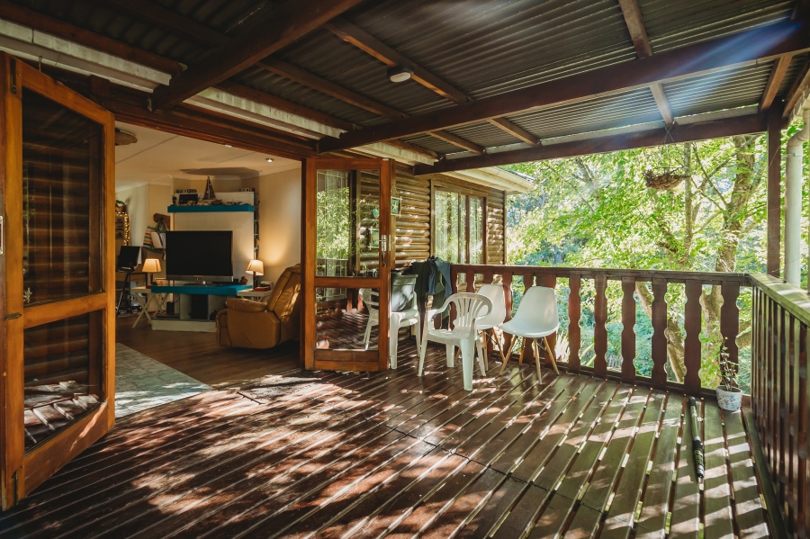 3 Bedroom Property for Sale in Denneoord Western Cape